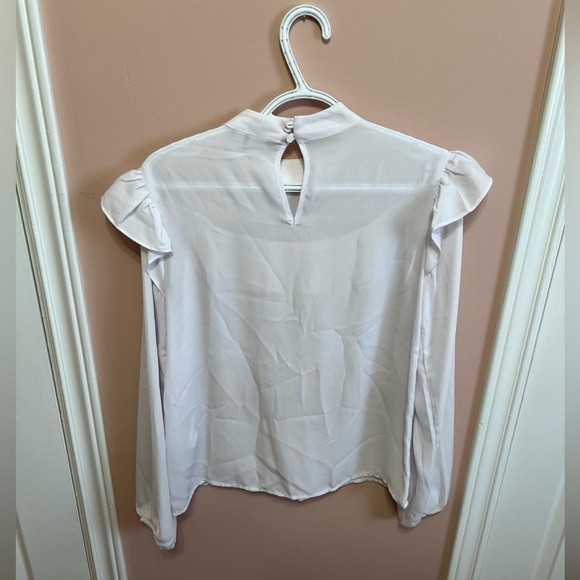 4/$10 white blouse - Picture 2 of 3